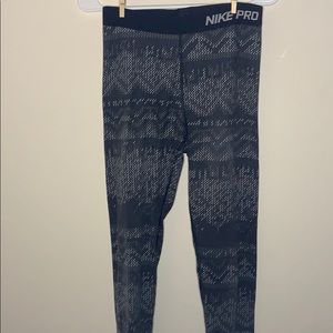 Nike Pro leggings